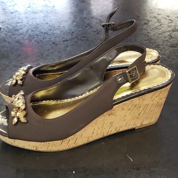 Laura Ashley shoes - Picture 4 of 5